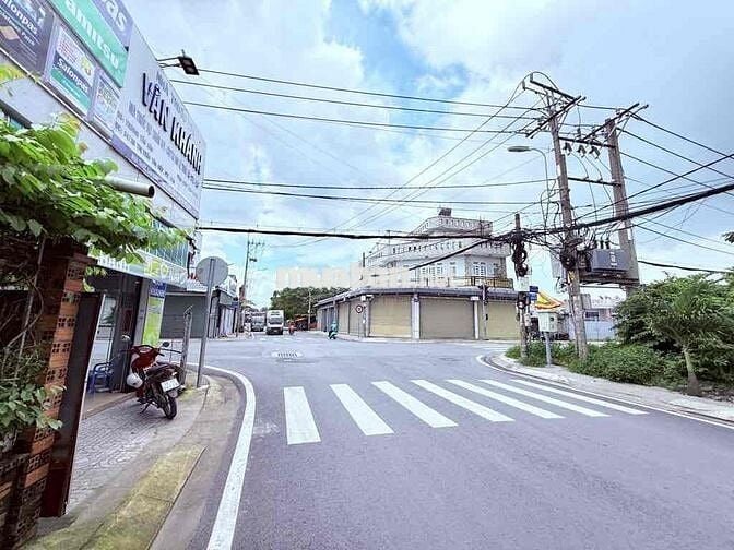 Diện tích khủng 104m 4ty4 Đường Đổ Văn Dậy Hóc môn. Nội thất cao cấp.