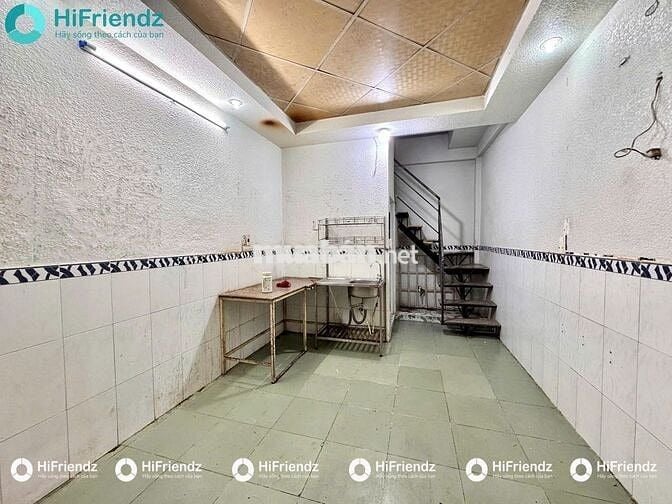 NHÀ NGUYÊN CĂN 1 TRỆT 2 LẦU NGAY CẦU NGUYÊN VĂN CỪ