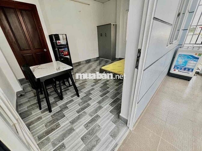 Căn hộ ban công Tách bếp , Phạm Thế hiển F3 Gần cầu chữ Y có máy giặt