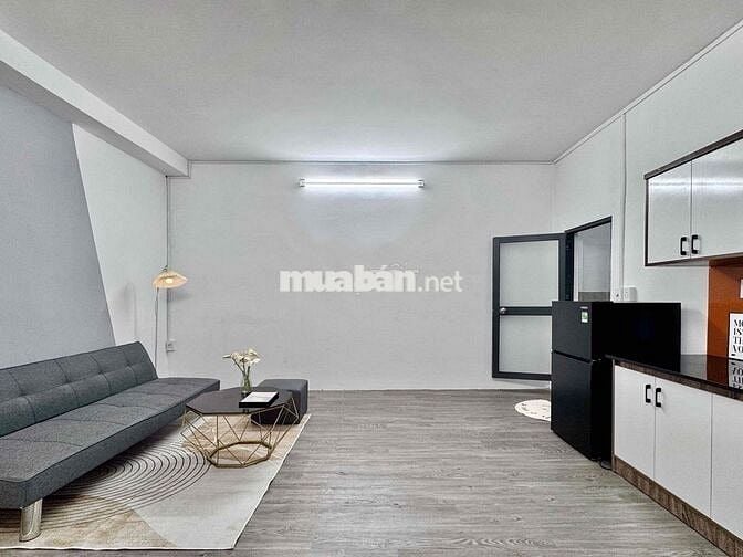 Nhà full nội thất 2PN mới 100% mặt tiền Lê Văn Sỹ, Phú Nhuận - Q3