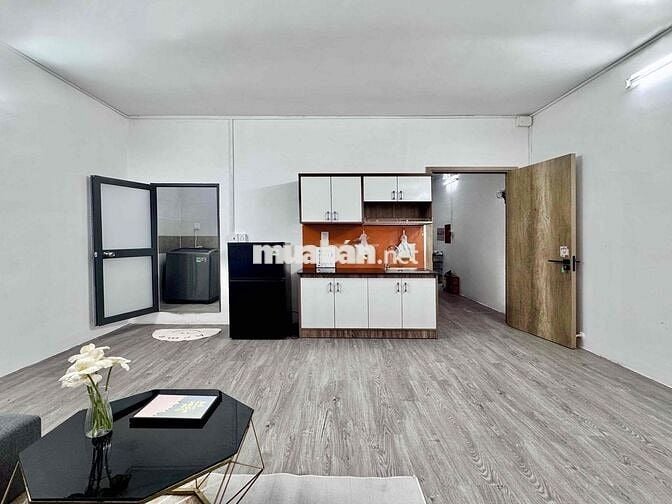 Nhà full nội thất 2PN mới 100% mặt tiền Lê Văn Sỹ, Phú Nhuận - Q3