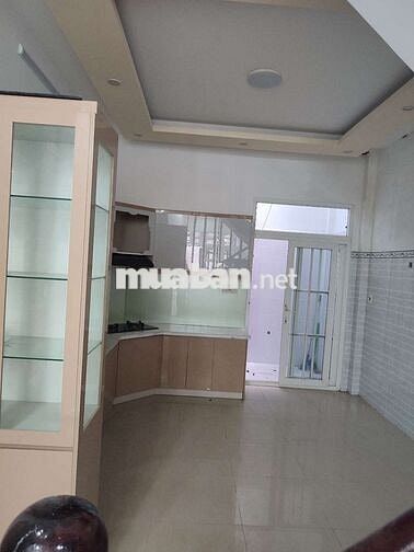 Nhà cho thuê khu Tên Lửa (3PN 4WC) hẻm 8m thông thoáng, nhà mới 100%