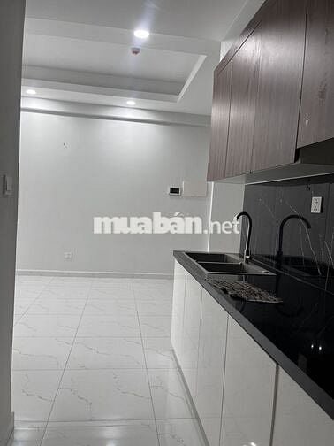 Opal Skyline cho thuê căn hộ 2pn2wc 65m2 giá 5tr/th - Ở liền