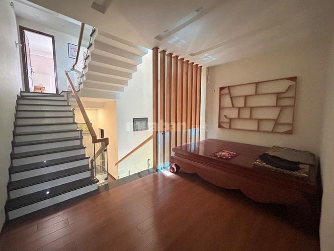 🏫 NHÀ PHỐ ĐẸP 04 TẦNG CỐT LỆCH - TT PHƯỜNG ĐIỆN BIÊN - THANH HÓA.  