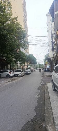 🏫 NHÀ PHỐ ĐẸP 04 TẦNG CỐT LỆCH - TT PHƯỜNG ĐIỆN BIÊN - THANH HÓA.  