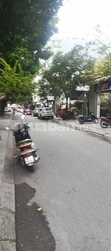 🏫 NHÀ PHỐ ĐẸP 04 TẦNG CỐT LỆCH - TT PHƯỜNG ĐIỆN BIÊN - THANH HÓA.  