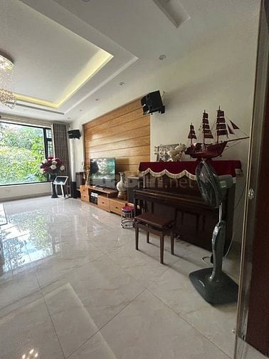 🏫 NHÀ PHỐ ĐẸP 04 TẦNG CỐT LỆCH - TT PHƯỜNG ĐIỆN BIÊN - THANH HÓA.  