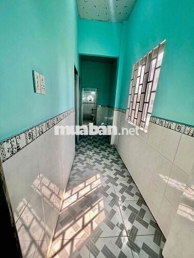 Cho Thuê Nhà DT 10x20 Trệt Trống Xuốt 1Lầu 2Pn 2Wc Hẻm Xe 5 Tấn