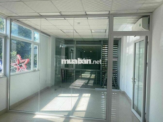 CHO THUÊ MẶT BẰNG - ĐƯỜNG TRẦN QUANG KHẢI. QUẬN 1