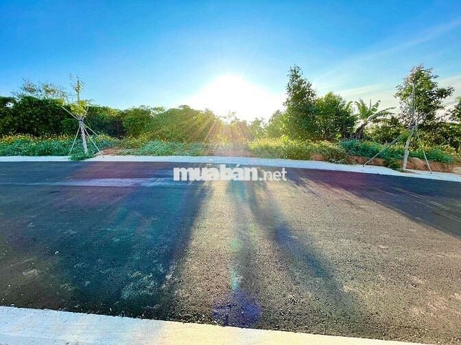 Lô 260m2 ngang 10m đường 8m hạ tầng đẹp dân cư hiện hữu giáp Bảo Lộc