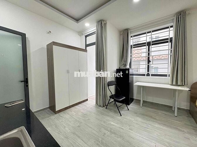 Cho Thuê Căn Studio Ban Công Cửa Sổ Full NT Ngay CMT8 Quận 10