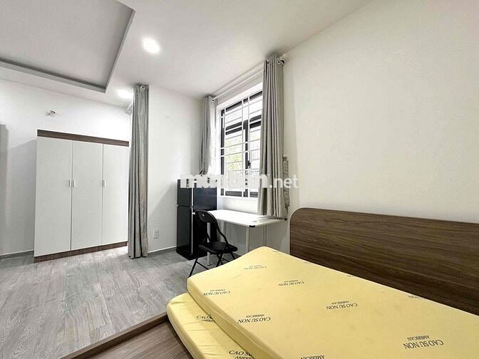 Cho Thuê Căn Studio Ban Công Cửa Sổ Full NT Ngay CMT8 Quận 10