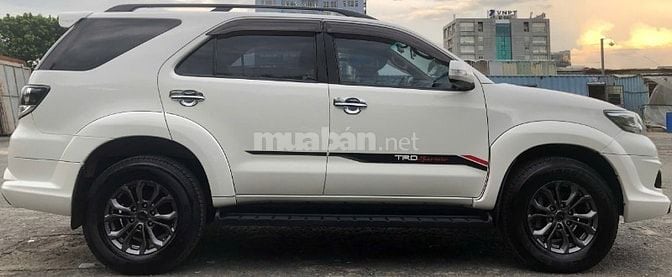 🚘 Bán Toyota Fortuner TRD Sportivo 2016 – Màu trắng thể thao, cực đẹp