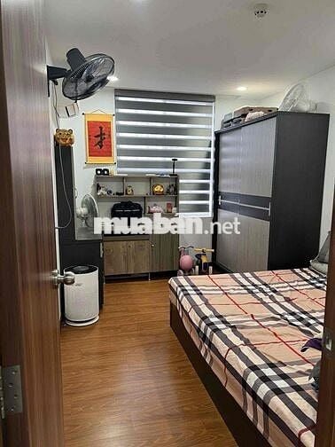 Cần cho thuê gấp căn hộ samsora giá tốt