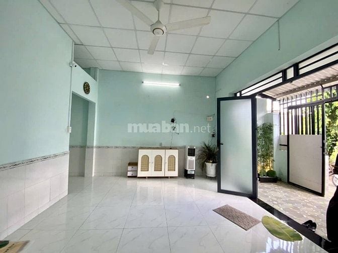 Bán gấp nhà cấp 4 đường Nguyễn Thị Lắng, Củ Chi, 110m2, 820 Triệu, SHR