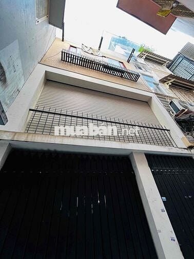 Trường Sa - Huỳnh Văn Bánh | (3.9x8.5)~32m² | 3 Tầng BTCT | tiện Ở hoặ