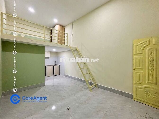 Phòng rộng 40m2 - Nguyễn Tri Phương - Gần cầu vượt Linh Xuân