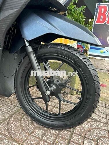 bán vario 150 mẩu củ, zin, chính chủ