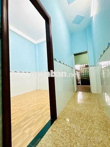 BÁN GẤP NHÀ MẶT TIỀN NGUYỄN THỊ CHẠY NGAY CHỢ TÂN LONG
