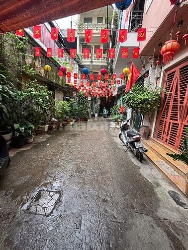 Tôi chính chủ cần bán nhà Ngõ Phổ Giác, Phố Ngô Sĩ Liên 10m x 5 tầng, 