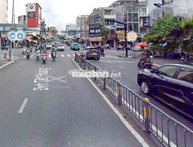 Cho Thuê Nhà Đường Đinh Tiên Hoàng, Quận 1 - Cho Làm CHDV, Cho Cải Tạo