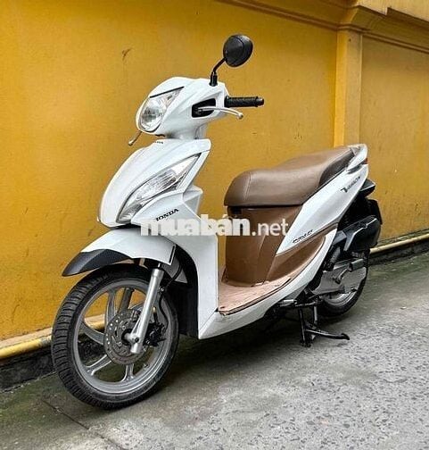 Vision đẹp, máy êm thì thầm bao vọt biển SG