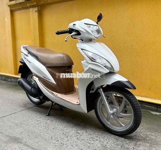 Vision đẹp, máy êm thì thầm bao vọt biển SG