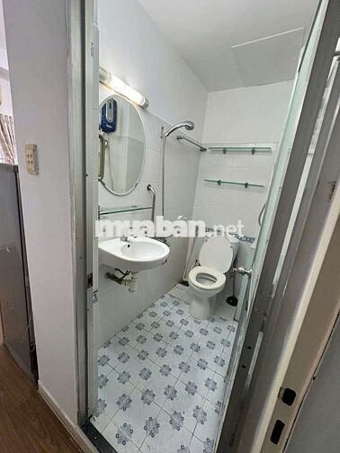 STUDIO BÌNH THẠNH NGAY CHUNG CƯ NGUYỄN NGỌC PHƯƠNG GIÁP Q1 GIÁ RẺ