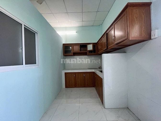 Bán gấp nhà cấp 4 đường Nguyễn Thị Lắng, Củ Chi, 110m2, 820 Triệu, SHR