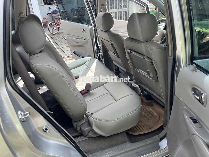 Mazda Premacy AT 7 chỗ