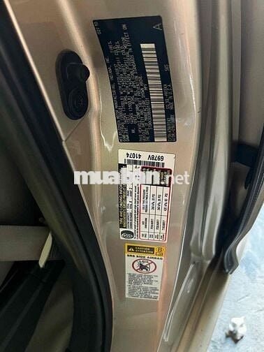 Bán xe Toyota Sienna 2010 3.5L