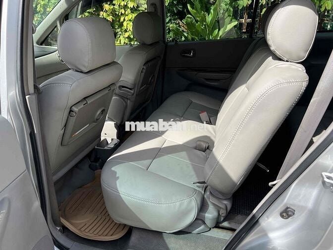 Mazda Premacy AT 7 chỗ