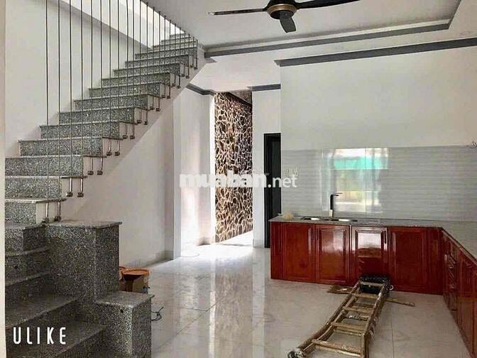 NHÀ 1 TRỆT 1 LẦU ĐƯỜNG ÔTÔ KHU DÂN CƯ P8 (NAY P. TÂN HẠNH) VĨNH LONG