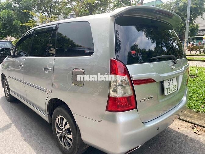 Toyota Innova 2016 2.0E - 190000 km