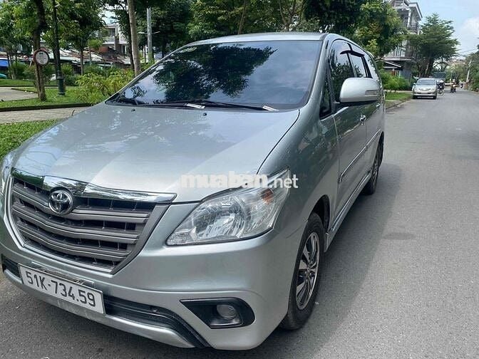 Toyota Innova 2016 2.0E - 190000 km