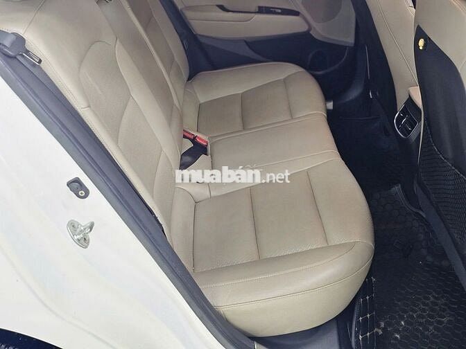 Hyundai Elantra 2.0 GLS 2018 Trắng