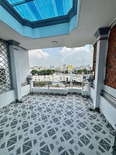 HẺM Ô TÔ 6 MÉT. NHÀ MỚI XÂY XONG DỌN VÀO Ở NGAY