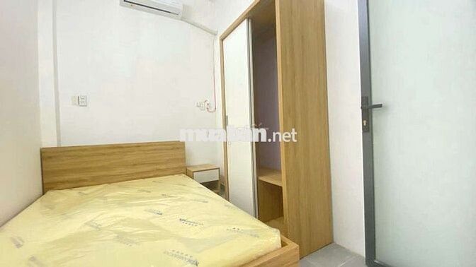 CĂN 2 PN TÁCH BẾP, BAN CÔNG, PHÒNG ĂN, FULL NỘI THẤT GẦN TRƯỜNG SA Q1