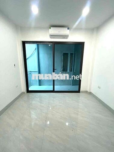 Hơn 3 tỷ có nhà mới 4 tầng Định Công Hạ-Oto 30m-Ko QH-37m;4ngủ