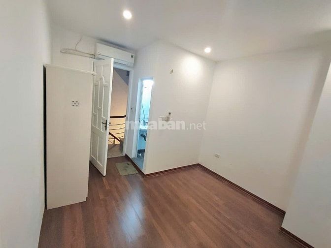 6.35 TỶ-25M2- 5 TẦNG NGÕ NÔNG-BẠCH MAI-CHÙA LIÊN PHÁI-PHỐ HUỂ