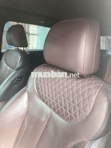 Hyundai Santa Fe 2019 2.2L AT 4WD - 120 km