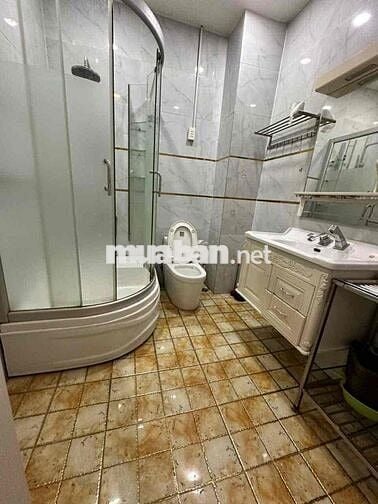 CĂN HỘ STUDIO BAN CÔNG RỘNG 43M2. FULL NỘI THẤT NGAY PHỐ ẨM THỰC NGT