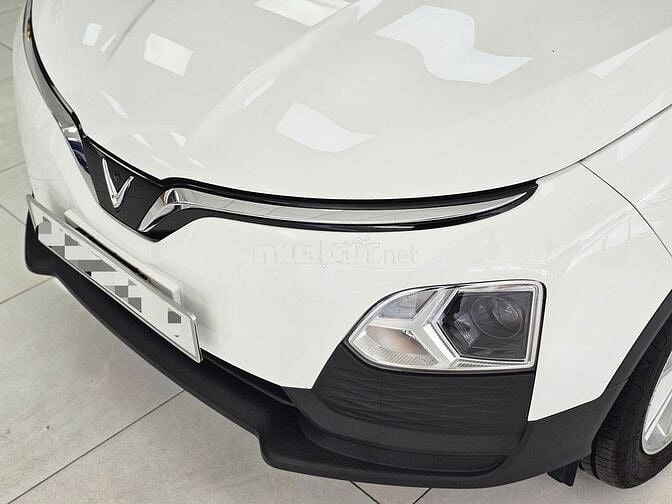 Ô tô điện Vinfast VF5 Plus màu trắng