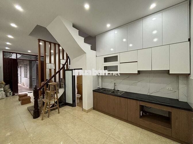 BÁN NHÀ ĐẸP DÂN XÂY  32M ĐỊNH CÔNG GIÁ 6.8 TỶ