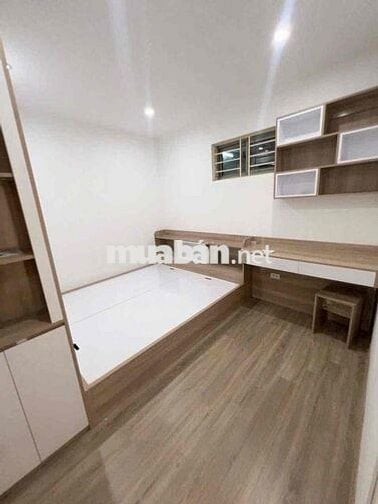 Cần bán căn hộ 2 ngủ, full nội thất mới tại HH4 Linh Đàm – tầng thấp,