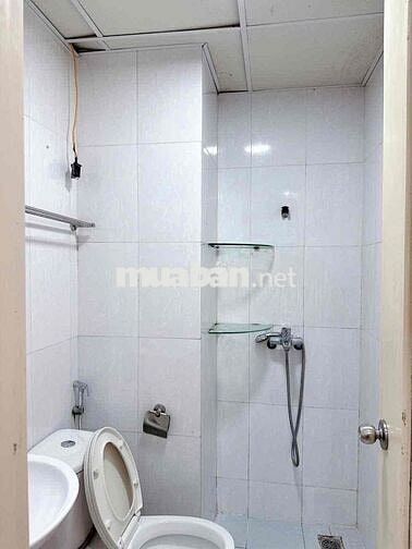 Cần bán căn hộ 2 ngủ, full nội thất mới tại HH4 Linh Đàm – tầng thấp,