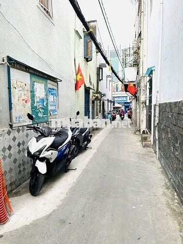 Nhà hẻm 37m2, 1 phòng ngủ, đường Phan Văn Trị, Q. Bình Thạnh