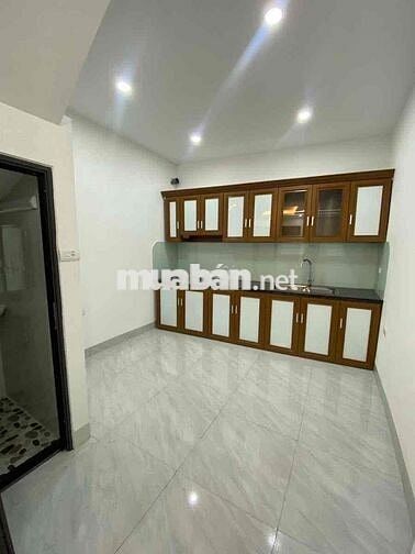 Hơn 3 tỷ có nhà mới 4 tầng Định Công Hạ-Oto 30m-Ko QH-37m;4ngủ