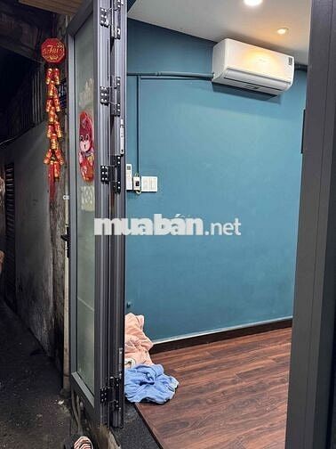 Nhà Đề Thám cách mặt tiền 1 căn tiện Bán online, app, ra trung tâm