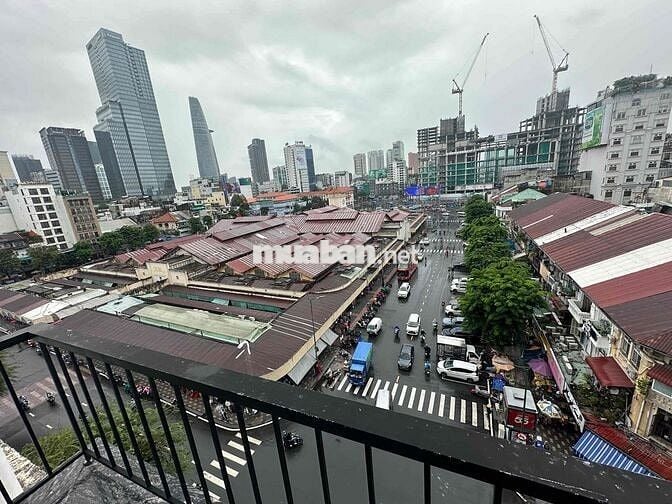 Mặt tiền Lê Thánh Tôn kinh doanh sầm uất giá rẻ nhất khu vực